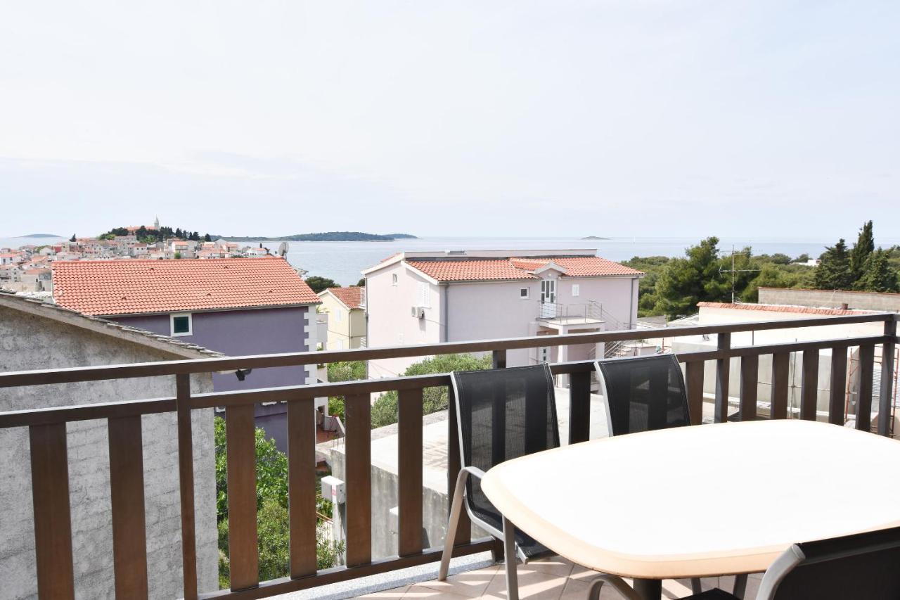 Apartments Karmen I Primosten Ngoại thất bức ảnh